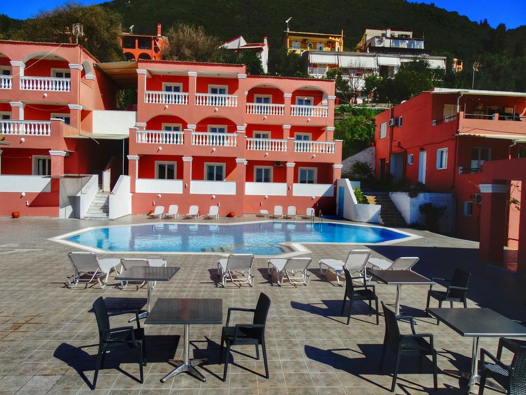 Paradiso Hotel Sea View And Pool Suites Ipsos Corfu Exterior foto