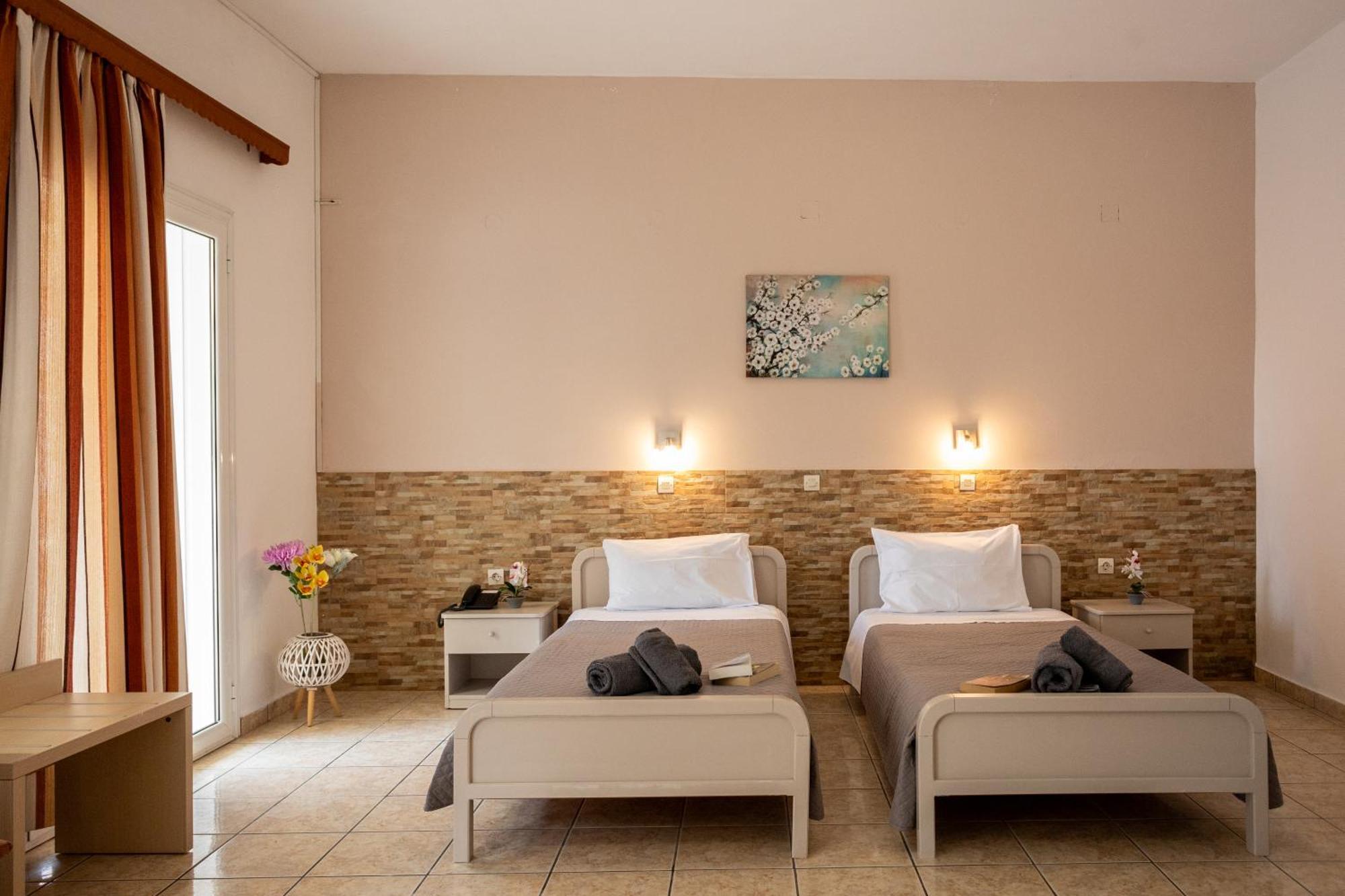 Paradiso Hotel Sea View And Pool Suites Ipsos Corfu Exterior foto
