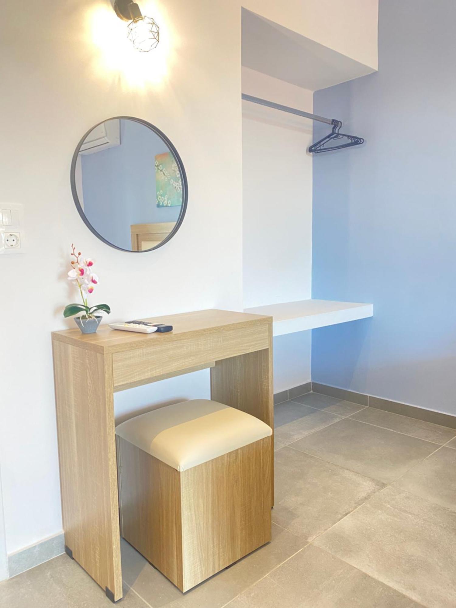 Paradiso Hotel Sea View And Pool Suites Ipsos Corfu Exterior foto